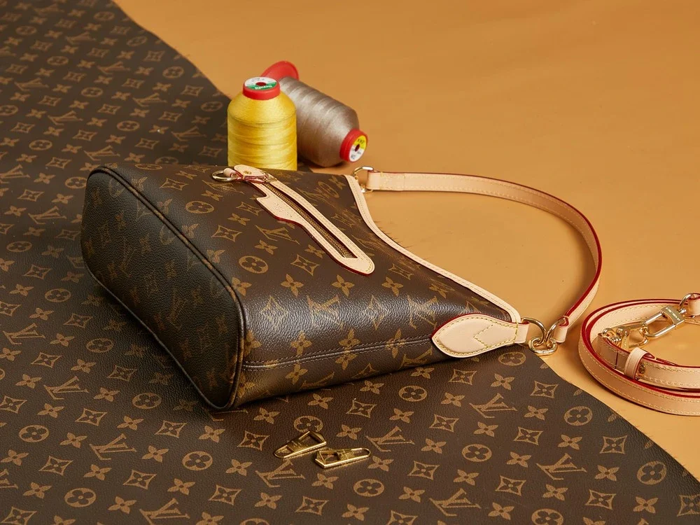 Louis Vuitton Lineup BB